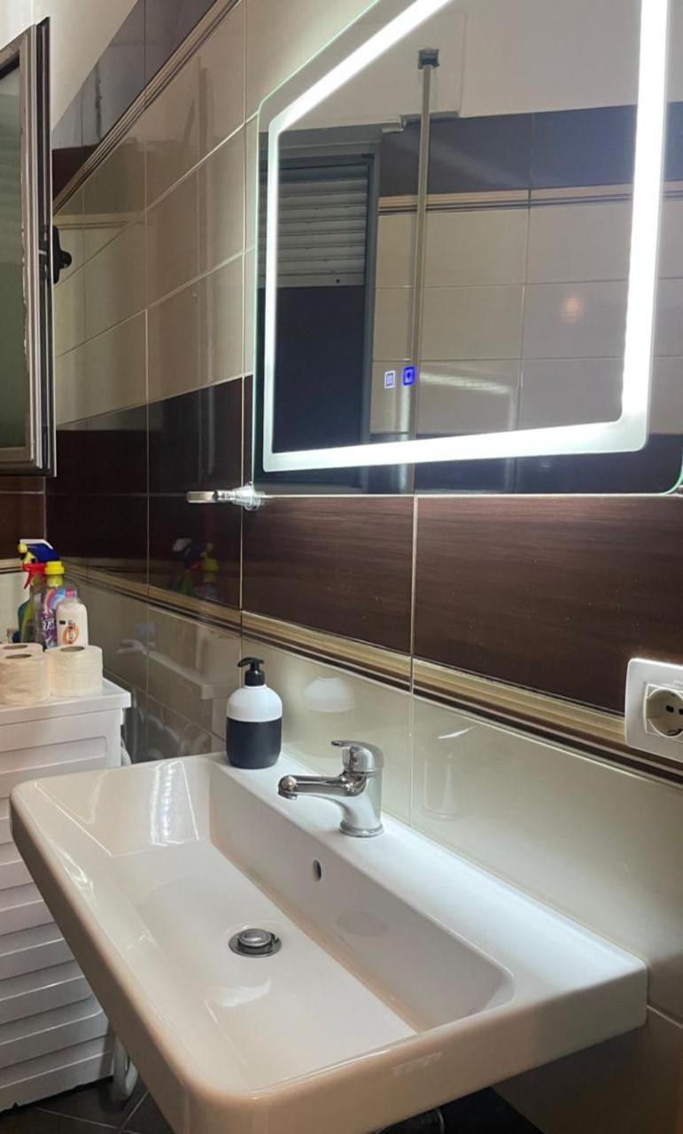 Maison Apartments Vlora Szoba fotó